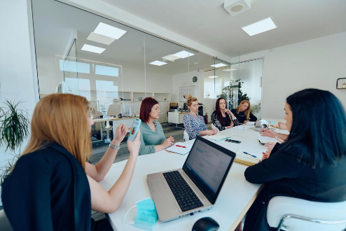 Team planning a hiring timeline